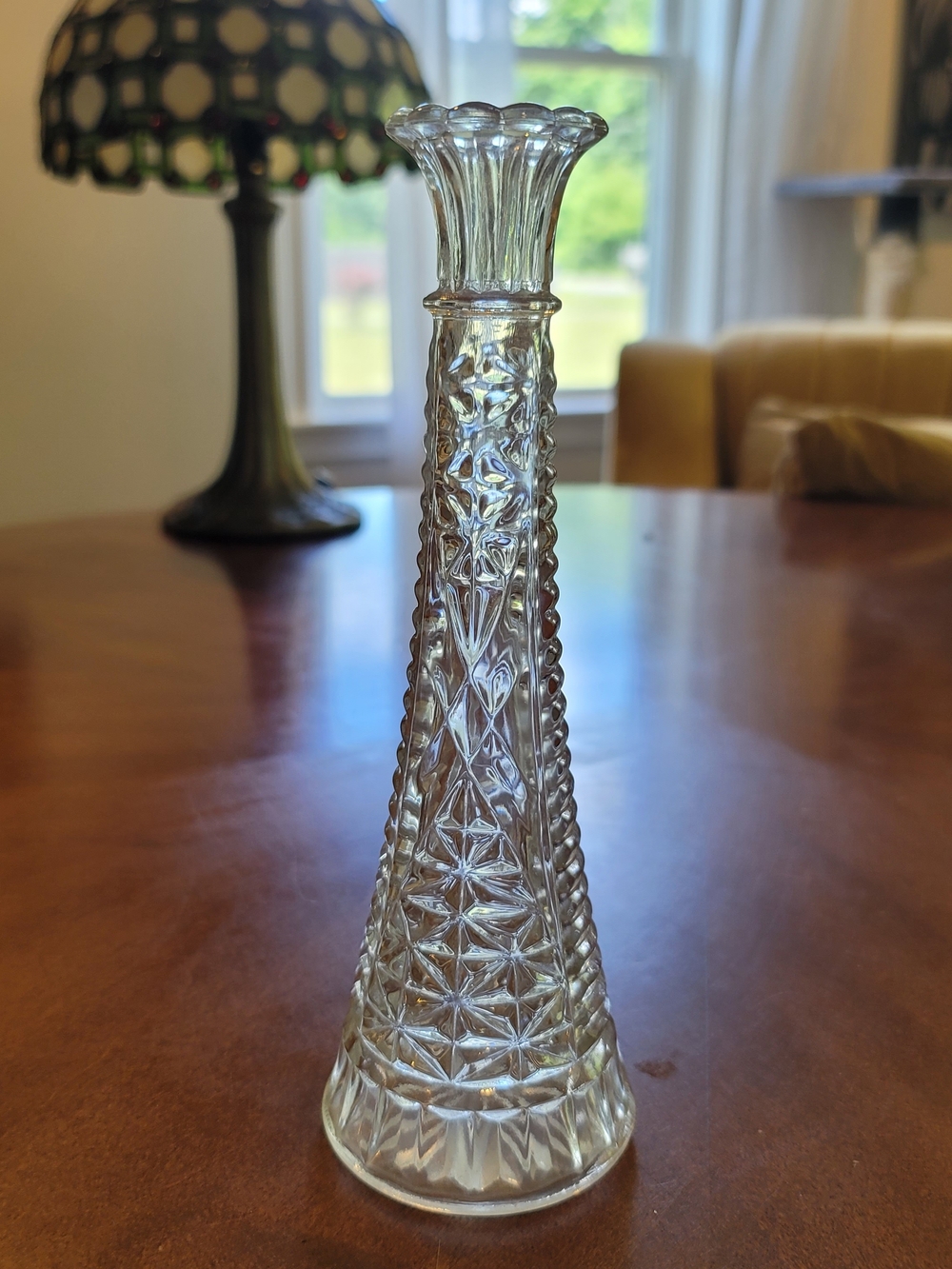 Anchor Hocking Stars‎ and Bars Pattern Pressed Glass Bud Vase 9 Inch